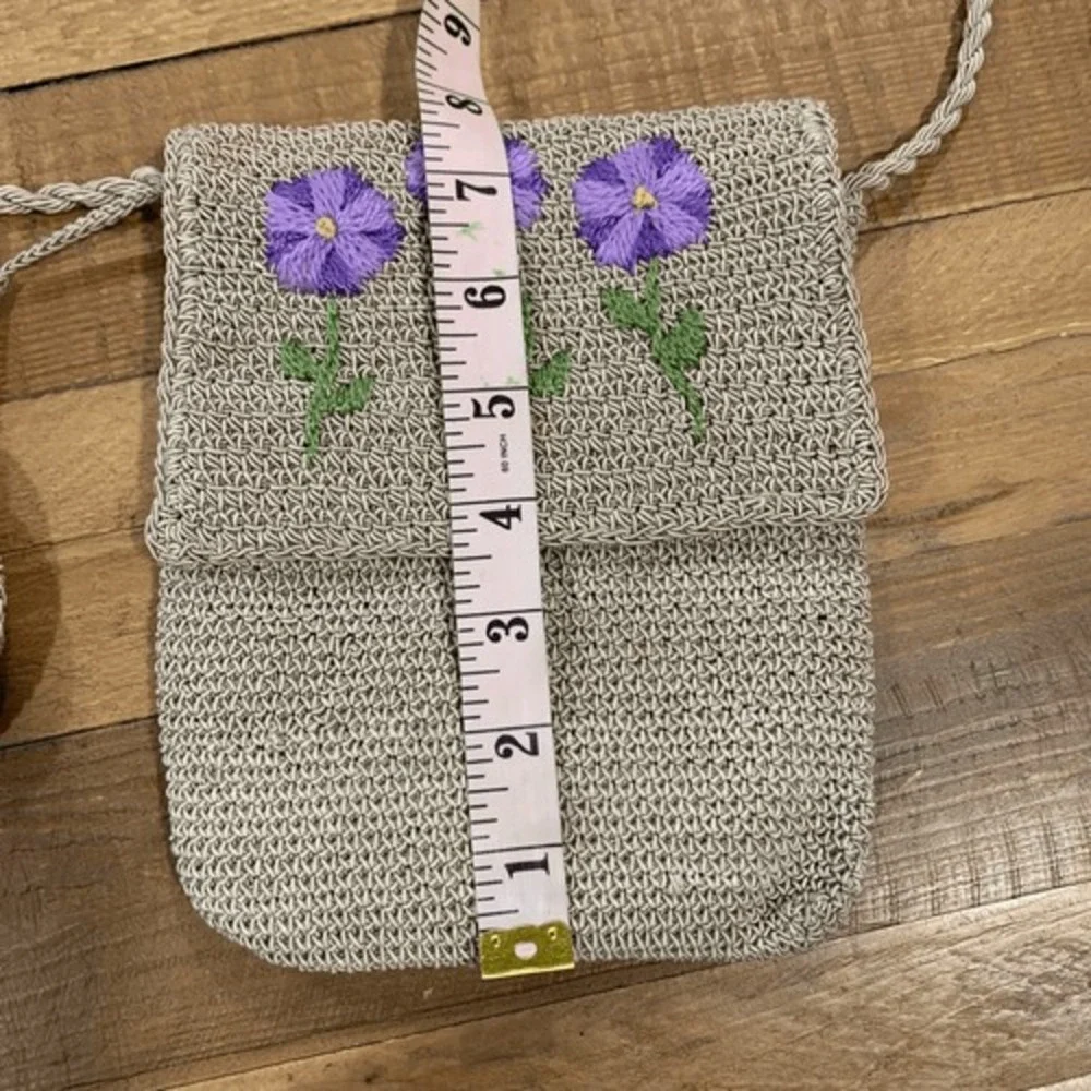 La Rue C/B Embroidered Crocheted Mini-Purse&Coin Purse Beige Purple 7-1/2x6-1/4